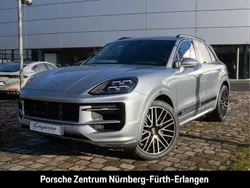 Dolomitsilbermetallic Gebraucht 2024 Porsche Cayenne SUV | 109.990 € (Superpreis)