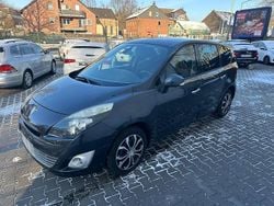Schwarz Gebraucht 2010 Renault Scénic III Dynamique Van / Kleinbus | 1.799 € (Superpreis)