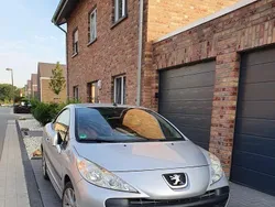 Silber Gebraucht 2007 Peugeot 207 CC Platinum Cabrio | 3.500 € (Fairer Preis)