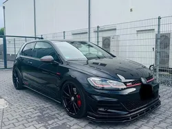 Schwarz Gebraucht 2019 VW Golf VII GTI Limousine | 31.000 €