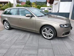 Braun Gebraucht 2011 Audi A4 Kombi | 10.000 € (Etwas zu teuer)