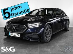 Metalliclack nautikblau Gebraucht 2025 Mercedes E220 AMG Limousine | 75.698 €