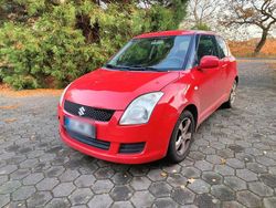 Rot Gebraucht 2011 Suzuki Swift Kleinwagen | 1.100 €