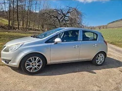 Silber Gebraucht 2008 Opel Corsa Cosmo Limousine | 2.500 € (Fairer Preis)