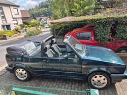 Grün Gebraucht 1992 VW Golf Cabriolet Classicline Cabrio | 12.500 €