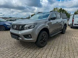 Grau Gebraucht 2020 Nissan Navara 360º Abholung | 31.990 € (Fairer Preis)