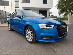 Blau Gebraucht 2018 Audi A3 Sportback Limousine | 21.000 € (Fairer Preis)
