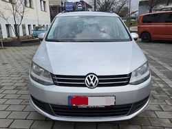 Silber Gebraucht 2013 VW Sharan Van / Kleinbus | 12.900 € (Fairer Preis)
