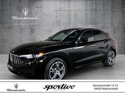 Schwarz Gebraucht 2018 Maserati Levante SUV | 39.979 € (Guter Preis)
