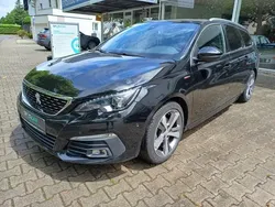 Perla nera schwarz metallic Gebraucht 2020 Peugeot 308 GT Kombi | 11.950 € (Guter Preis)