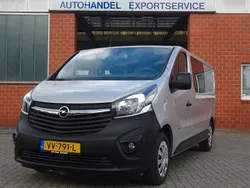 Grau Gebraucht 2016 Opel Vivaro Van | 13.084 € (Etwas zu teuer)