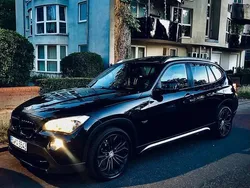 Schwarz Gebraucht 2011 BMW X1 xLine SUV | 8.000 € (Fairer Preis)
