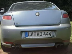 Silber Gebraucht 2005 Alfa Romeo GT Distinctive Coupé | 750 €