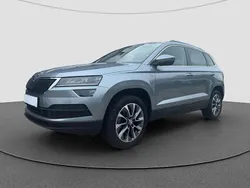 Grau Gebraucht 2020 Skoda Karoq Drive SUV | 25.389 € (Fairer Preis)