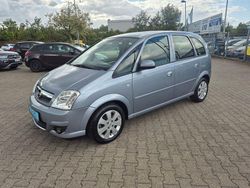 Silber Gebraucht 2007 Opel Meriva Van / Kleinbus | 3.999 € (Teuer)