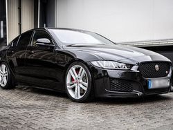 Schwarz Gebraucht 2016 Jaguar XE S Limousine | 26.499 € (Etwas zu teuer)