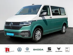 Candyweiß/bay leaf green meta Gebraucht 2020 VW T6.1 Trendline Van | 43.890 € (Fairer Preis)