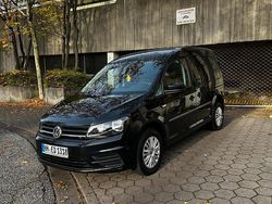 Schwarz Gebraucht 2018 VW Caddy Van / Kleinbus | 13.499 € (Etwas zu teuer)
