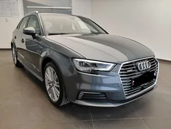 Grau Gebraucht 2017 Audi A3 Sportback e-tron Sport Limousine | 15.999 € (Fairer Preis)