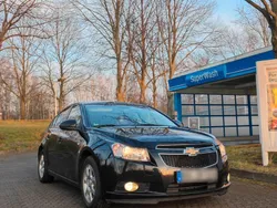 Schwarz Gebraucht 2010 Chevrolet Cruze Limousine | 2.799 € (Superpreis)