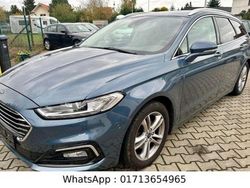 Blau Gebraucht 2019 Ford Mondeo Titanium Limousine | 15.900 € (Fairer Preis)