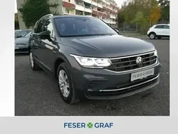 Andere farbe Gebraucht 2024 VW Tiguan Move SUV | 32.950 € (Superpreis)