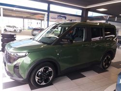 Grün Neu 2025 Ford Tourneo Courier Active Van / Kleinbus | 29.490 € (Fairer Preis)