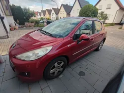 Rot Gebraucht 2009 Peugeot 207 Urban Move Limousine | 1.200 € (Superpreis)