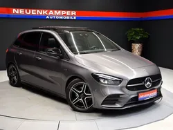 Grau Gebraucht 2021 Mercedes B200 AMG Van / Kleinbus | 26.990 € (Fairer Preis)
