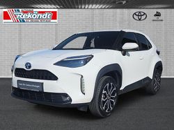 Weiß Gebraucht 2022 Toyota Yaris Cross Team SUV | 24.990 € (Fairer Preis)