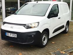 Weiß Gebraucht 2022 Fiat Doblò Van / Kleinbus | 26.900 €