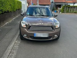 Braun Gebraucht 2011 Mini Cooper D Countryman SUV | 6.000 € (Guter Preis)