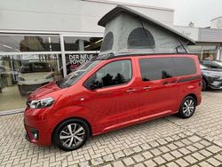 Orangemet. / dach schwarz Gebraucht 2021 Toyota Proace Verso Kombi | 41.999 €