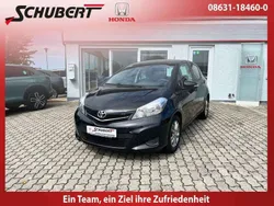 Schwarz Gebraucht 2014 Toyota Yaris Edition Limousine | 7.600 € (Fairer Preis)