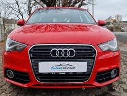 Rot Gebraucht 2013 Audi A1 Sportback Attraction Kleinwagen | 5.900 € (Guter Preis)