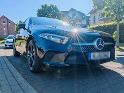 Schwarz Gebraucht 2020 Mercedes A200 Progressive Limousine | 20.900 € (Superpreis)