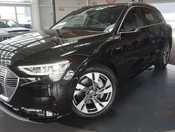 Schwarz Gebraucht 2019 Audi e-tron S-Line SUV | 29.500 € (Superpreis)