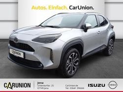 Shimmering silver (1l0) Neu 2025 Toyota Yaris Hybrid Kleinwagen | 27.990 € (Fairer Preis)