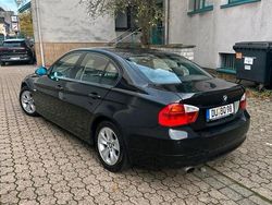 Schwarz Gebraucht 2006 BMW 318 Limousine | 4.600 € (Fairer Preis)