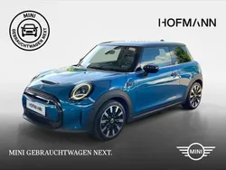 Island blue metallic Gebraucht 2021 Mini Cooper SE Collection Kleinwagen | 17.890 € (Fairer Preis)