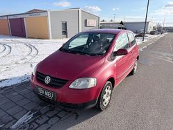 Rot Gebraucht 2007 VW Fox Basis Kleinwagen | 2.399 € (Fairer Preis)