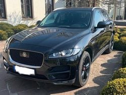 Schwarz Gebraucht 2017 Jaguar F-Pace Portfolio SUV | 15.750 € (Fairer Preis)