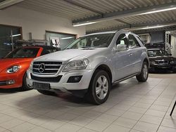 Silber Gebraucht 2011 Mercedes ML350 SUV | 19.300 € (Fairer Preis)