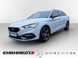 Weiß Gebraucht 2022 Seat Leon 4Drive Kombi | 26.950 € (Teuer)