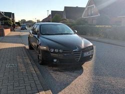 Schwarz Gebraucht 2007 Alfa Romeo 159 Distinctive Kombi | 4.200 € (Teuer)
