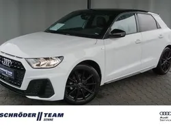 Weiß Gebraucht 2023 Audi A1 Sportback S-Line Kleinwagen | 29.480 € (Teuer)