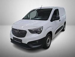 Weiß Gebraucht 2020 Opel Combo Selection Van / Kleinbus | 10.749 € (Guter Preis)