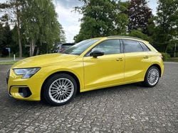Gelb Gebraucht 2021 Audi A3 Advanced Limousine | 26.990 € (Etwas zu teuer)