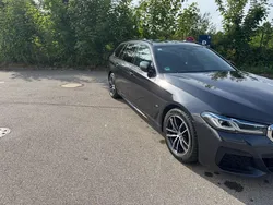 Gebraucht 2021 BMW 530e Sport Line Kombi | 35.800 €