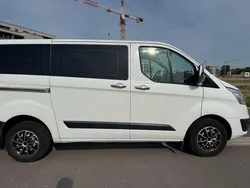 Weiß Gebraucht 2016 Ford Transit Custom Van / Kleinbus | 15.000 € (Fairer Preis)